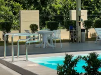 Tachang Airport Hotel - Pools