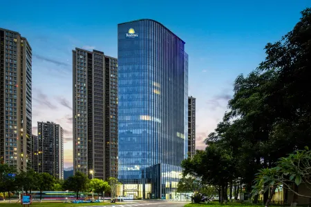Days Inn Select Wyndham (Zhuhai Tangjiawan University City Branch) Отели рядом с достопримечательностью «Zhuhai Branch of Beijing Normal University Dormitory»