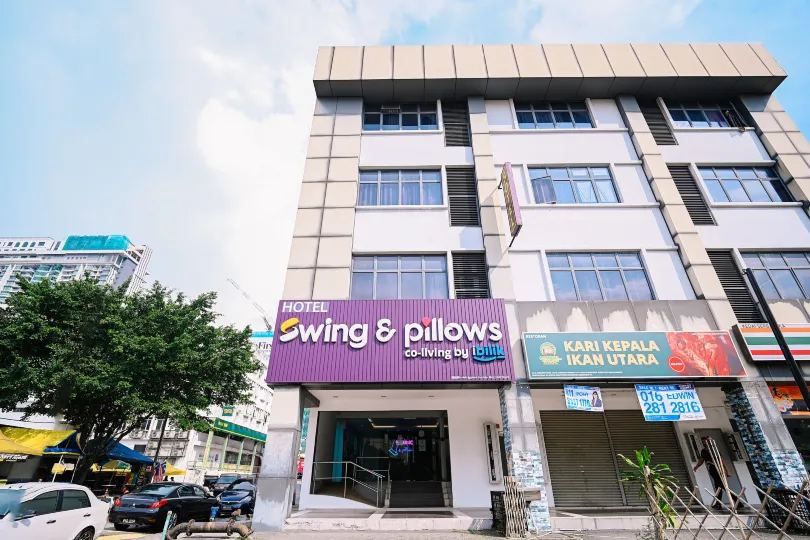 Swing & Pillows @ KL Sg Besi, Kuala Lumpur