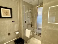 CIMC Executive Apartments Hotel Shanghai Отели рядом с достопримечательностью «Старый город Лонг»