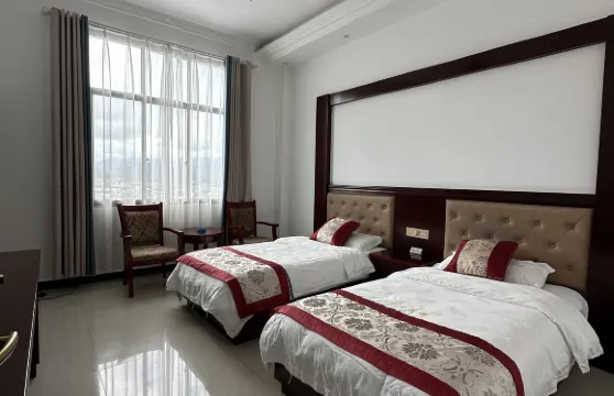 雲龍漕澗四方賓館