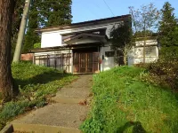 Bullfighting and Nishikigoi Traditional Culture Center