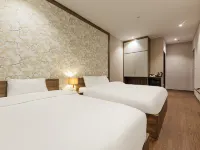 科勒克申O樂格蘭德河內霍特爾-中央公園 鄰近中央馬戲團的酒店