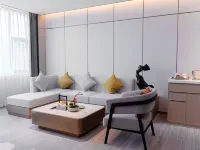 Oriental Hotel (Quzhou West Area)