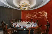 Sansheng Courtyard-Style Hotel (Datong Ancient City Huayan Monastery)