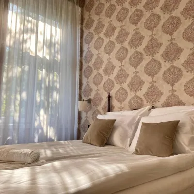 OPERA16 Guestrooms 미니버섬 주변 호텔