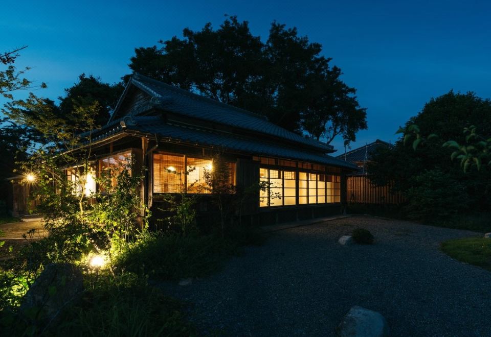 4. 리타 이즈미후모..