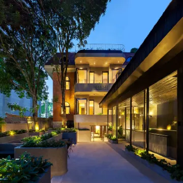 Linggan Anmo Hotel Hotels near Riguang Mountain