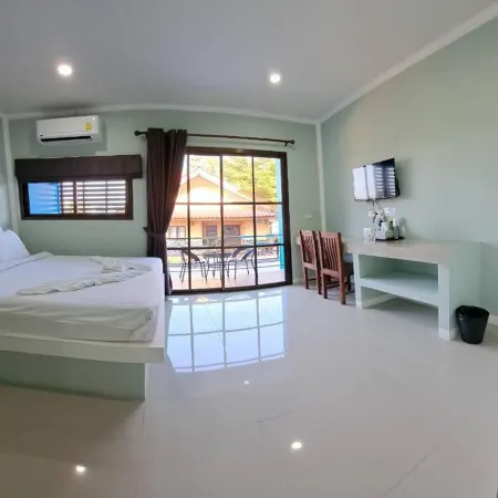 J & Ariya Hotel Near Samui Airport and Koh Phangan Pier