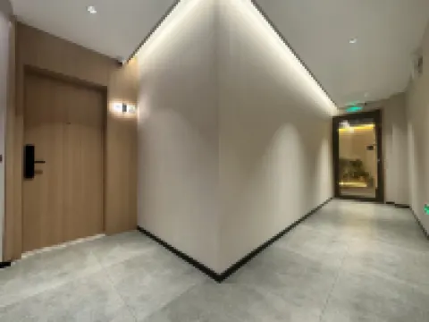 Bomo Chasu · Courtyard-Style Movie Homestay (Zhengding Yanghe Tower)