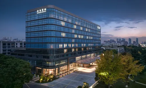 Qidong Hotel