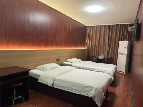 Wanhua Tianju Hotel