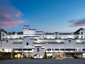 Yulin Dream Garden Courtyard Hotel