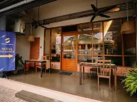 Swing & Pillows @ Jonker Street Malacca Hotels near Jonker Street Night Market