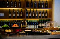 LiJiang Old Town Xiyu Shandu hotel, Free Coffee,Ice cube,Fitness Center,Self-service Laundry &Drying - Breakfast