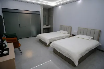 A Small Courtyard Homestay