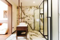 Sesame Blossom Art Hotel (Wenmaifang) - 2-Star
