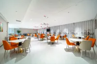 11/5000 Jing Bo Hotel (Bole Station Branch)