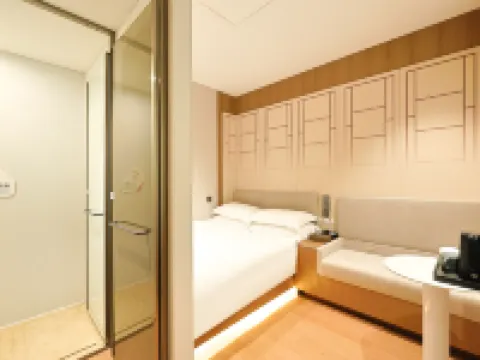 Harbin Yuesu Ice City Timing Lounge ハルビンのホテル