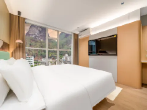 Namibian Water Hotel Hotels in Hechi