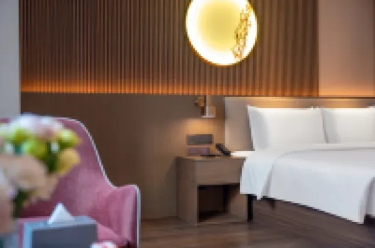 Crystal Orange (Dali Erhai Park)