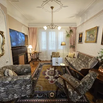 Alex Place-Central Sofia Hotels near ThaimOut