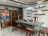 Long An Xin Yi Business Hotel conversion