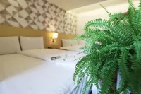 Dream 12 Hotel - Inns