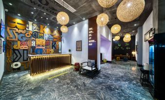 Zhugongfang Creative Hotel (Wenzhou Shuangyu Passenger Transport Center)