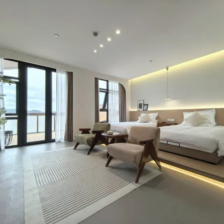 Yujianhai Terrace Seaview Homestay (Lighthouse Museum)