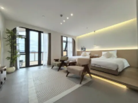 Yujianhai Terrace Seaview Homestay (Lighthouse Museum)