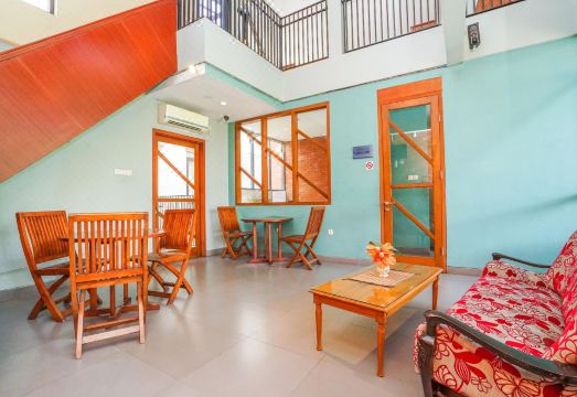 페이브호텔 룽쿳 수라바야