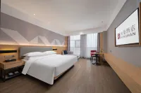 Borrman Hotel (Dongying Optics Valley Future City) Hotel dekat Yizhou Road Commercial Street