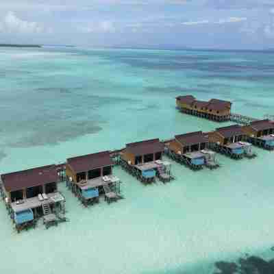 Moana Water Village Semporna Hotel Exterior