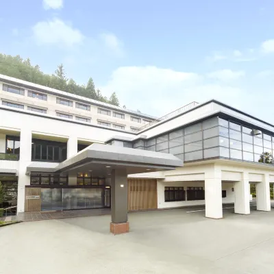 Ooedo Onsen Monogatari Premium Gero Honkan(Old:Yukai Resort Premium Gero Saichoraku Honkan) Hotels near Gero Onsen Funsenchi Outdoor Hot Spring