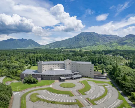 โรงแรม Kamenoi Aso โรงแรมในอะโซะ