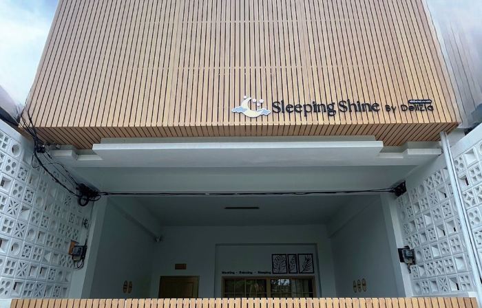 Sleeping Shine by DeliZia Homestay (9-10 Persons)