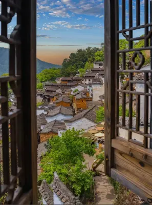 Wuyuan Tranquil Time • High-end Designer Boutique Homestay (Huangling Scenic Resort Store)