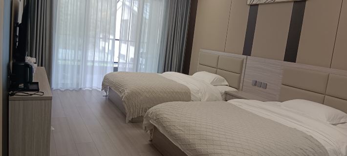 Bifeng Gorge Nanxi Bieyuan Homestay โรงแรมในหย่าอัน