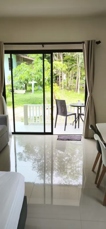 บังกะโลดีลักซ์พร้อมวิวสวน