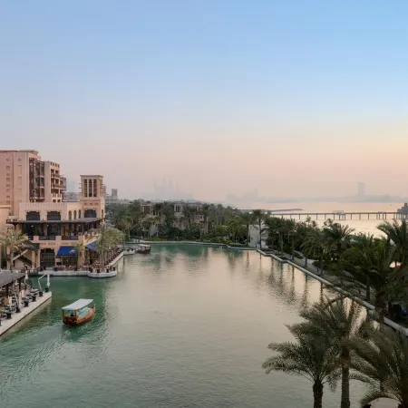 Jumeirah Mina Al Salam Dubai Отели рядом с достопримечательностью «Бурж-аль-Араб»