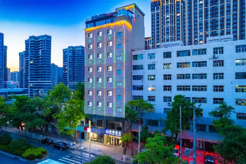 Lanzhou Liya Hotel - Balkon