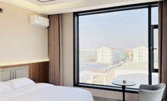 Kaili Hotel