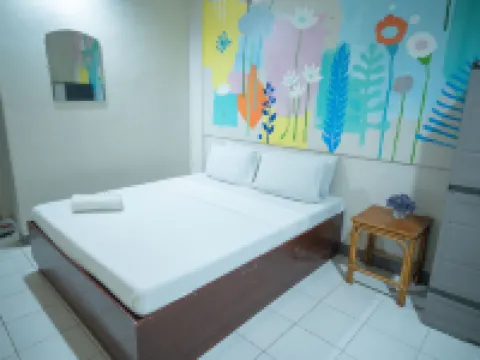 Tropical Place Hotel by RedDoorz Hotels in Palawan