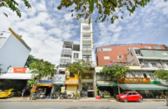 Lotus Airport Hotel Saigon