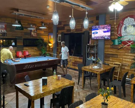 Mom Shie's Apartelle La Union Hotels in Caba