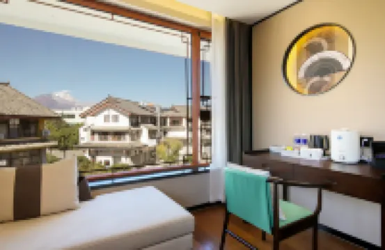 亞儷雪山攬景度假酒店（麗江古城大水車店）