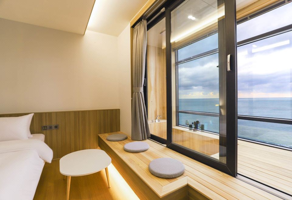 4. 더반호텔 울산점..