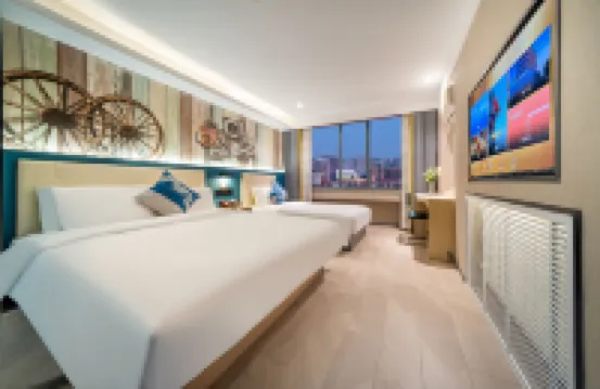 H Hotel