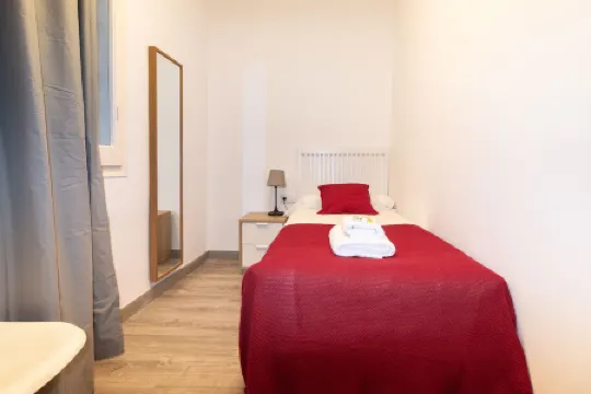 Apartment Marti i Julia Отели в г. Оспиталет-де-Льобрегат